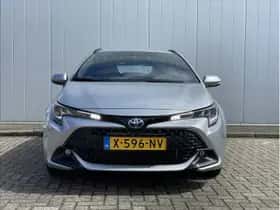 Toyota Corolla (2024) thumbnail 3