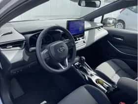 Toyota Corolla (2024) thumbnail 8