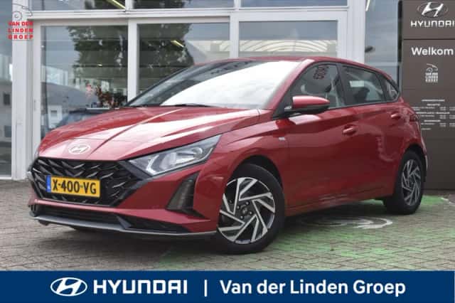 Hyundai i20 (2024) thumbnail 1