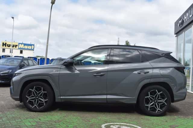Hyundai Tucson (2023) thumbnail 4