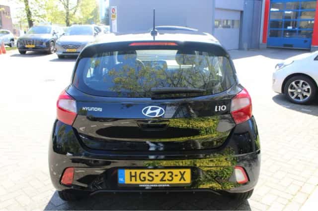 Hyundai i10 (2025) thumbnail 4