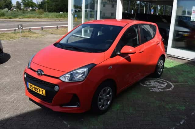 Hyundai i10 (2019) thumbnail 3