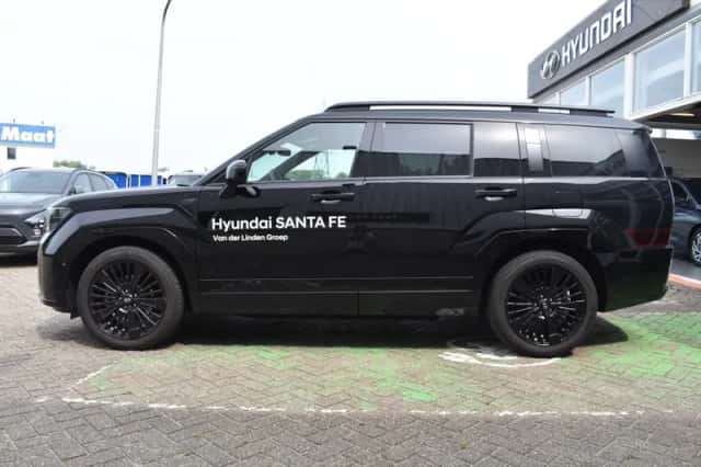 Hyundai Santa Fe (2026) thumbnail 4