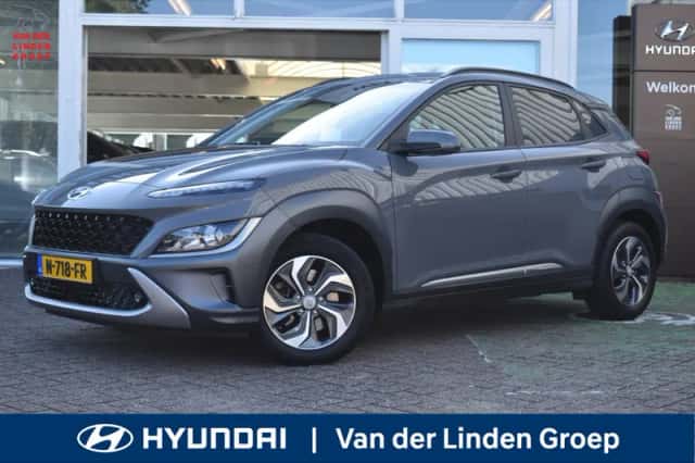 Hyundai Kona (2021) thumbnail 1