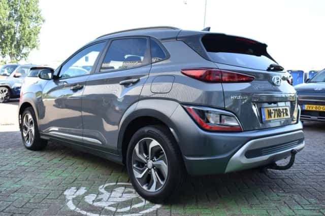 Hyundai Kona (2021) thumbnail 5