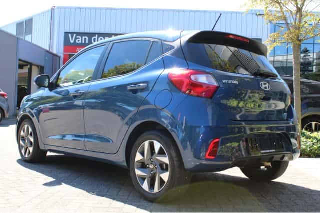 Hyundai i10 (2025) thumbnail 3