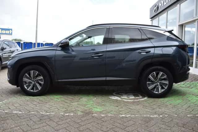 Hyundai Tucson (2022) thumbnail 4