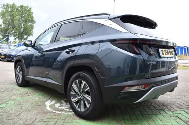 Hyundai Tucson (2022) thumbnail 5