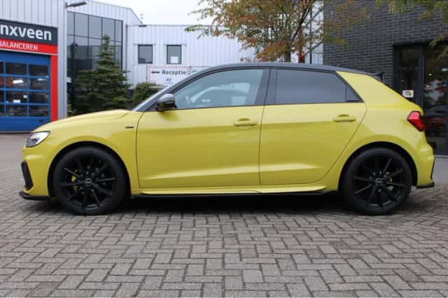 Audi A1 (2022) thumbnail 2