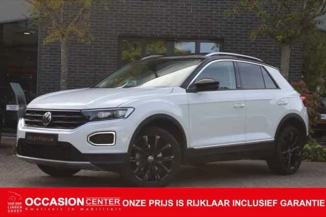 Volkswagen T-Roc (2021) thumbnail 1