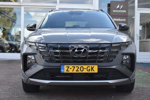 Hyundai Tucson (2024) thumbnail 2