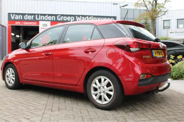 Hyundai i20 (2020) thumbnail 3