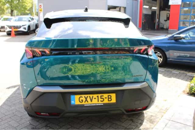 Peugeot 3008 (2025) thumbnail 4