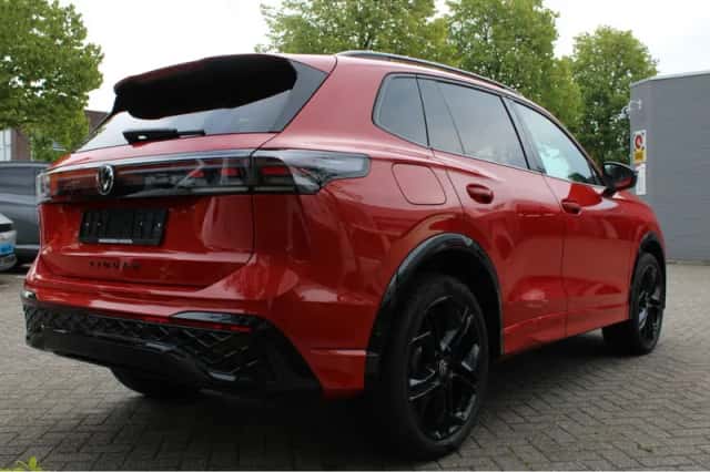 Volkswagen Tiguan (2025) thumbnail 5
