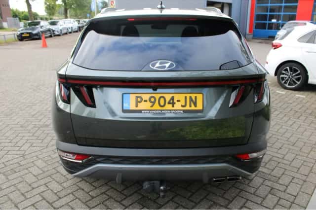 Hyundai Tucson (2021) thumbnail 3