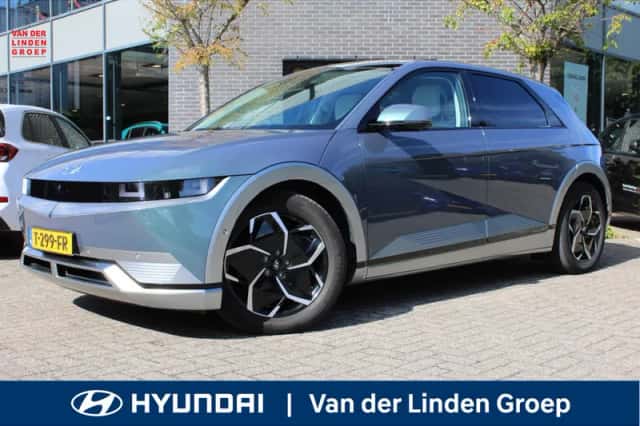Hyundai Ioniq 5 (2023) thumbnail 1