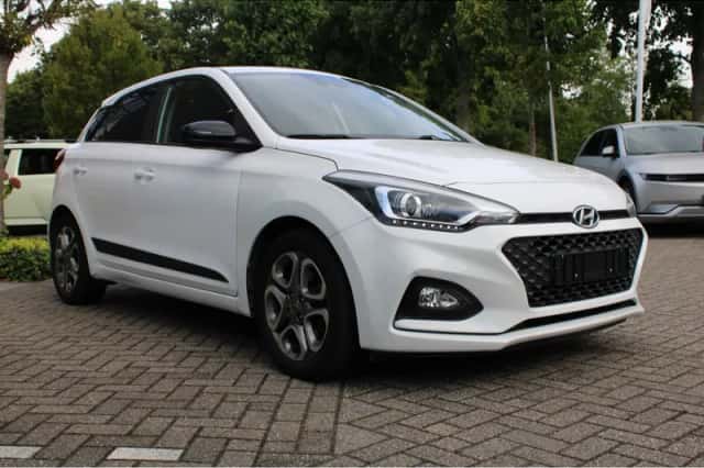 Hyundai i20 (2020) thumbnail 5