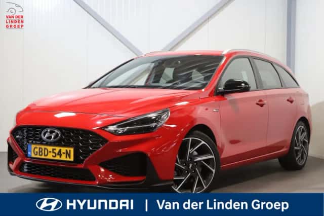 Hyundai i30 (2024) thumbnail 1