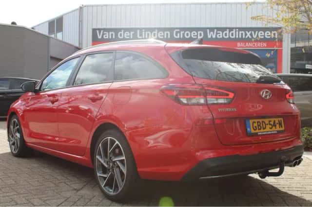 Hyundai i30 (2024) thumbnail 3