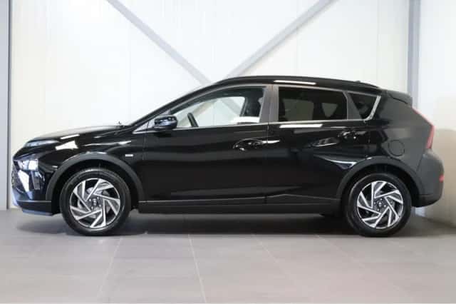 Hyundai Bayon (2024) thumbnail 2