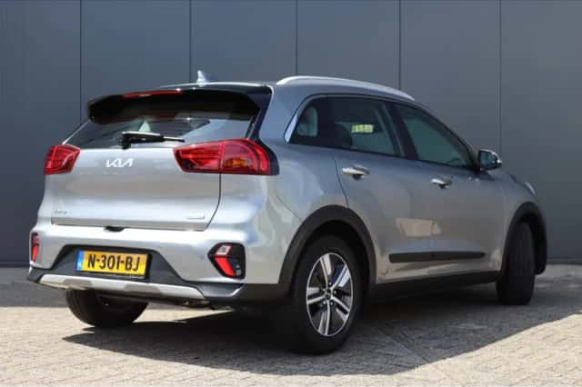 Kia Niro (2021) thumbnail 5