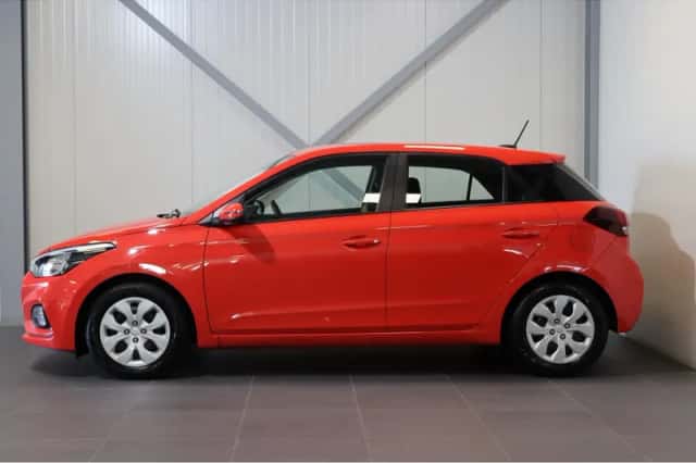 Hyundai i20 (2020) thumbnail 2