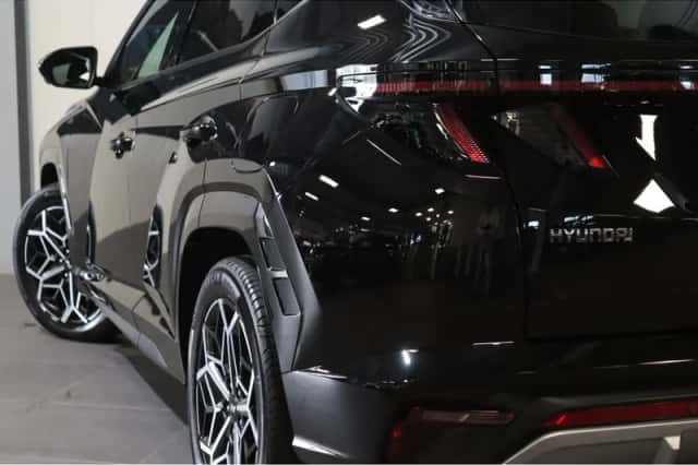 Hyundai Tucson (2023) thumbnail 5