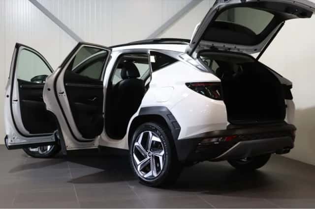 Hyundai Tucson (2022) thumbnail 4