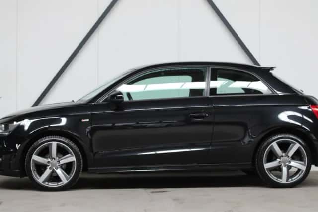 Audi A1 (2013) thumbnail 2
