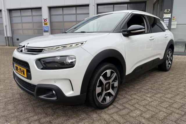 Citroën C4 Cactus (2021) thumbnail 2