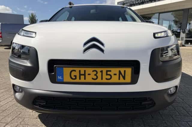 Citroën C4 Cactus (2015) thumbnail 3