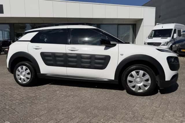 Citroën C4 Cactus (2015) thumbnail 6