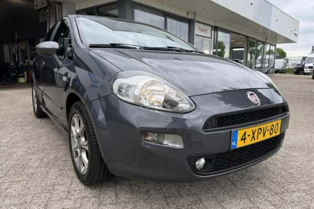 Fiat Punto (2014) thumbnail 4