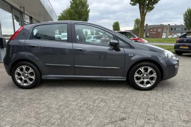 Fiat Punto (2014) thumbnail 5