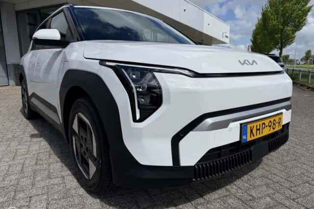 Kia EV3 (2026) thumbnail 4