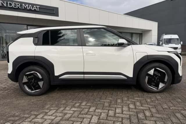 Kia EV3 (2026) thumbnail 4