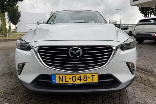 Mazda CX-3 (2017) thumbnail 3