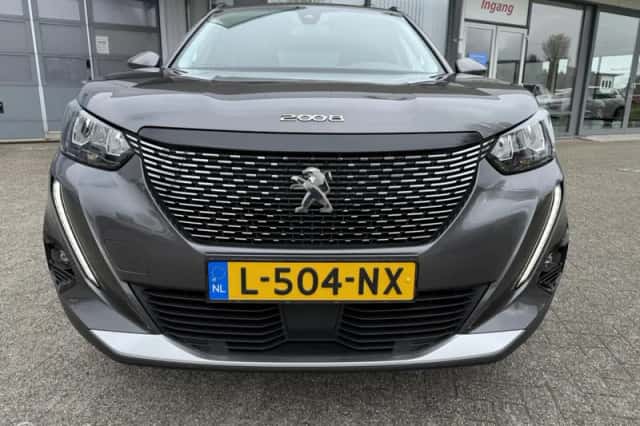 Peugeot 2008 (2008) thumbnail 3