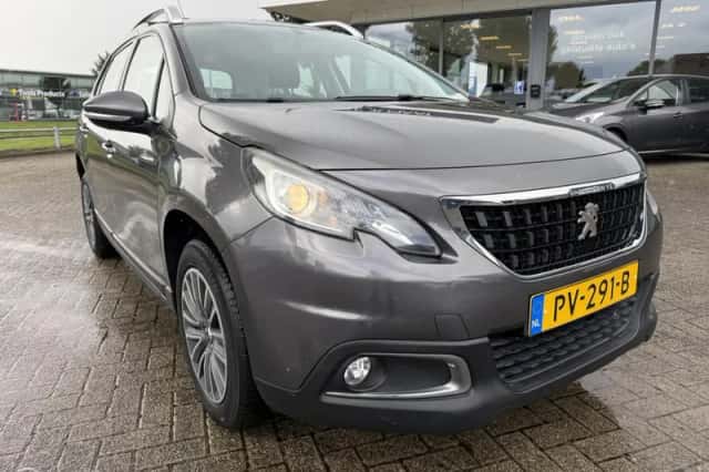 Peugeot 2008 (2017) thumbnail 3