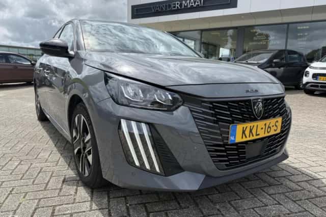 Peugeot 208 (2025) thumbnail 2