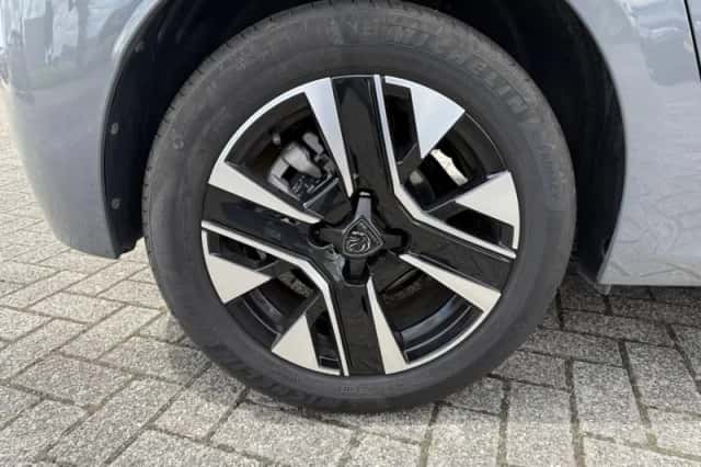 Peugeot 208 (2025) thumbnail 6