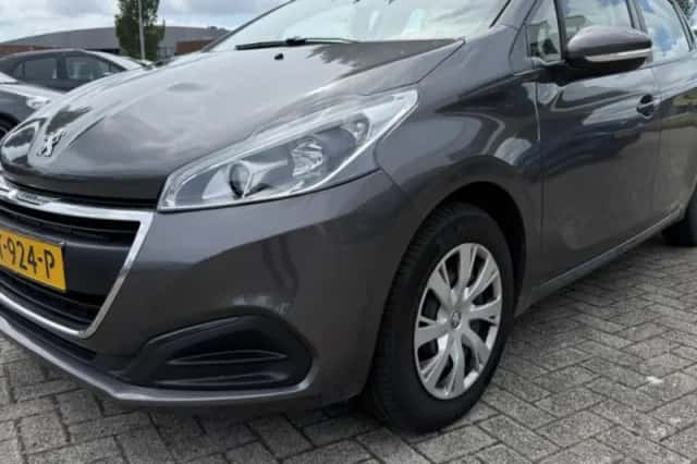 Peugeot 208 (2018) thumbnail 1