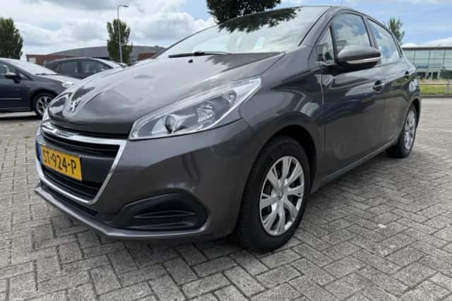 Peugeot 208 (2018) thumbnail 2