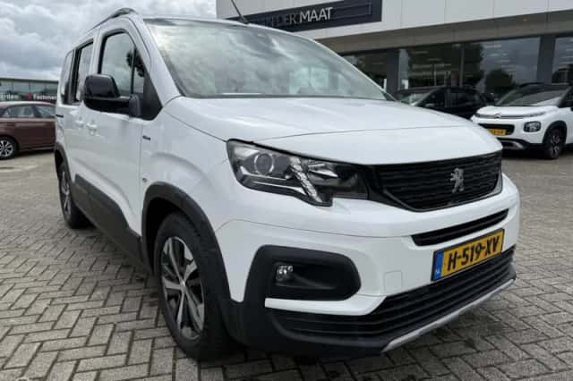 Peugeot Partner (2019) thumbnail 2