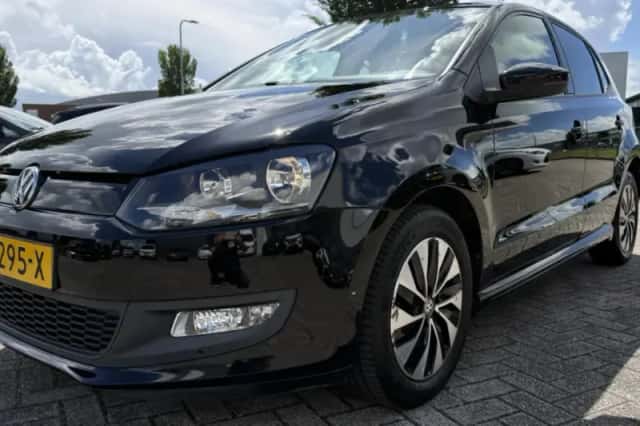 Volkswagen Polo (2017) thumbnail 1