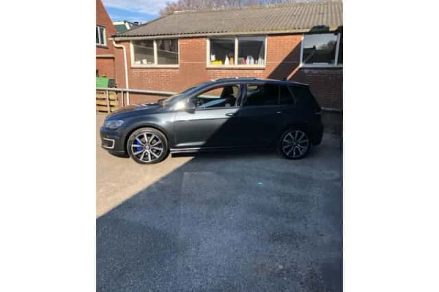 Volkswagen Golf (2015) thumbnail 4