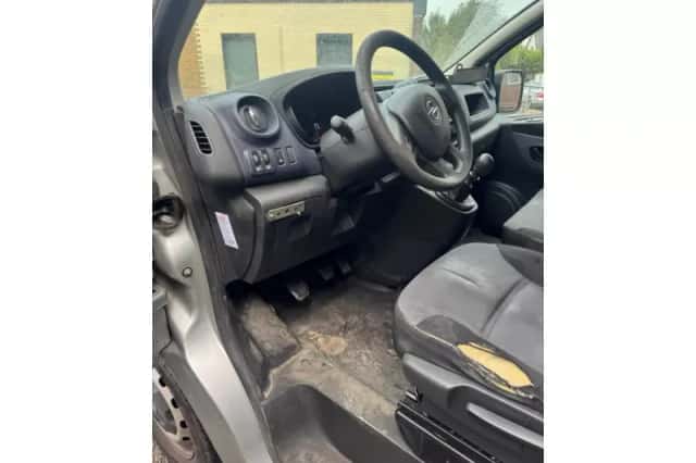 Opel Vivaro (2016) thumbnail 4