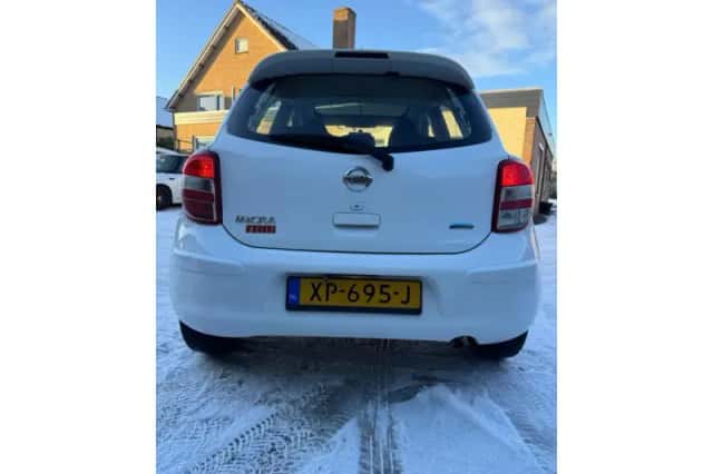 Nissan Micra (2013) thumbnail 6