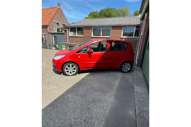 Mitsubishi Colt (2006) thumbnail 4
