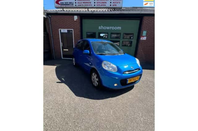 Nissan Micra (2012) thumbnail 1
